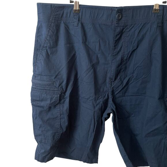 WearFirst Mens 42 Cargo Shorts Dark Blue Pockets Casual Cotton Stretch Basic - Picture 3 of 8